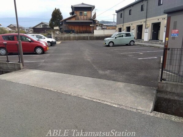 レオパレスさぬきの物件内観写真